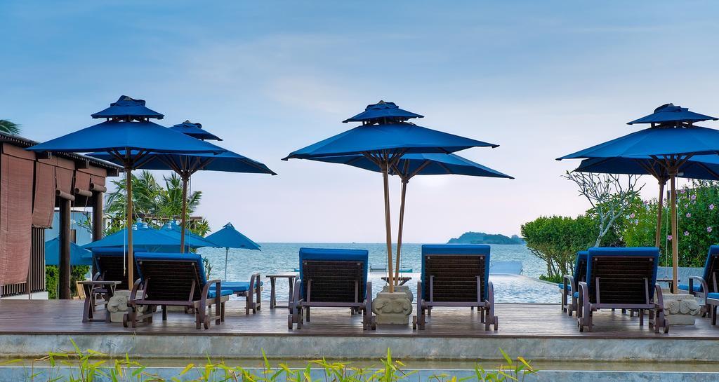 The Oriental Beach Resort Rayong Exterior photo